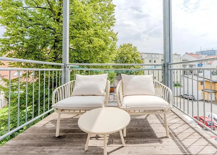 Hakuna Loft - Urban Hideaway Apartament Graz
